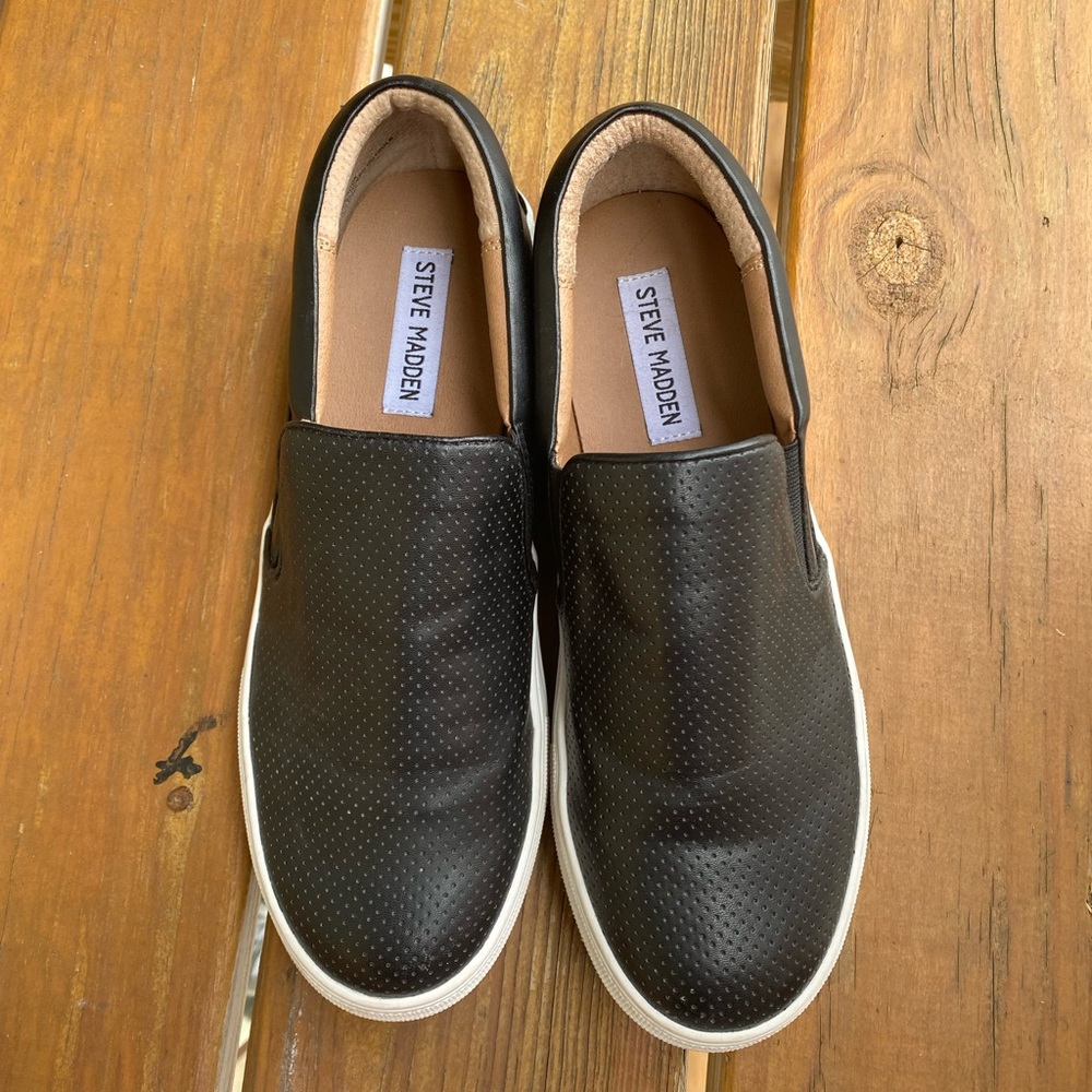 Steve Madden Black Leather Fashion Sneakers Women’s Size 7.5 - Picture 4 of 5